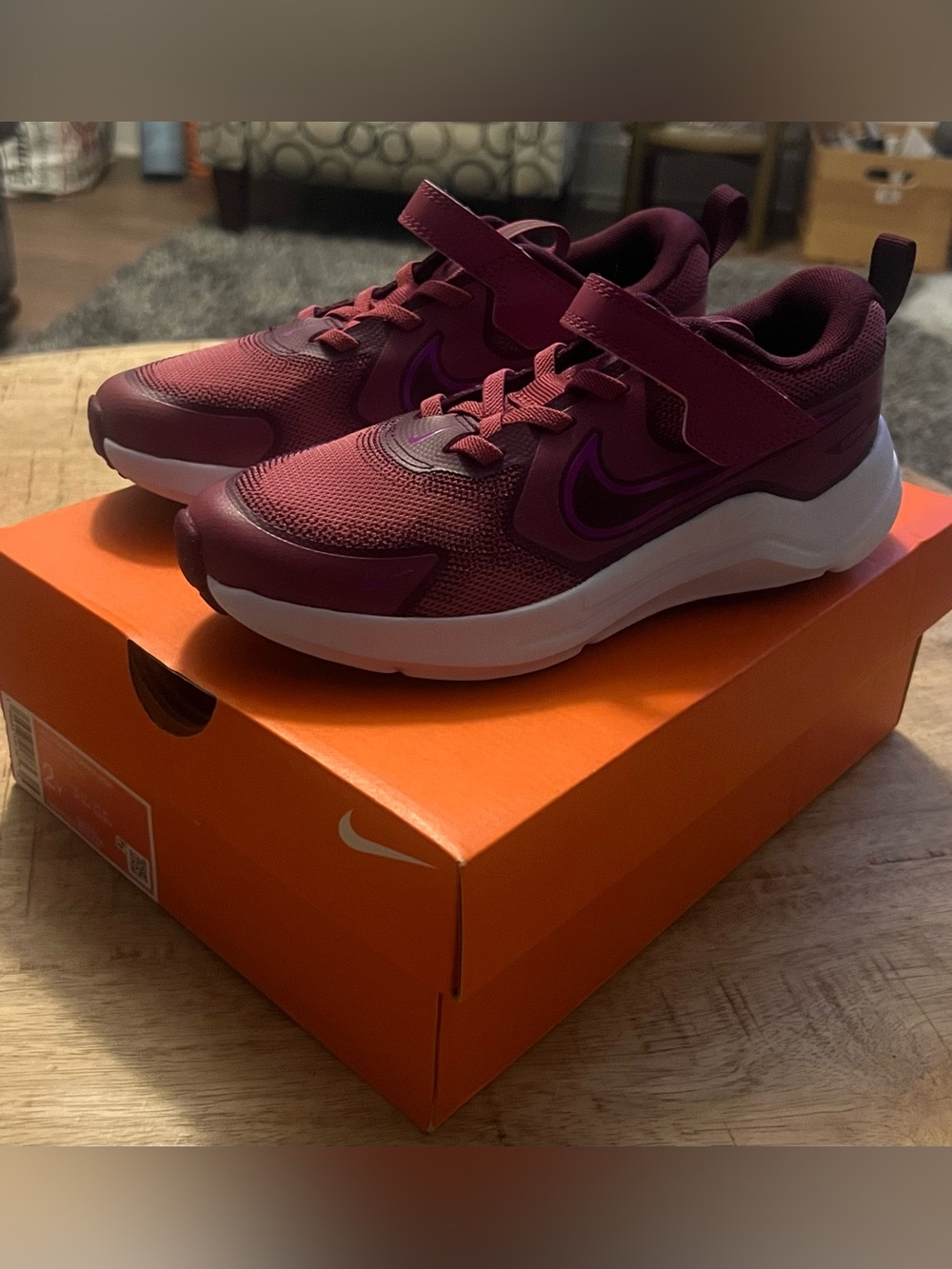 Nib 2 Nike Kids' Maroon Athletic Sneakers boy girl unisex cosmic runner swoosh